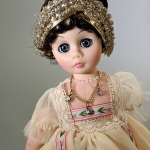Madame Alexander Josephine Doll #482 New York Original Box Tag Brown Hair Blue